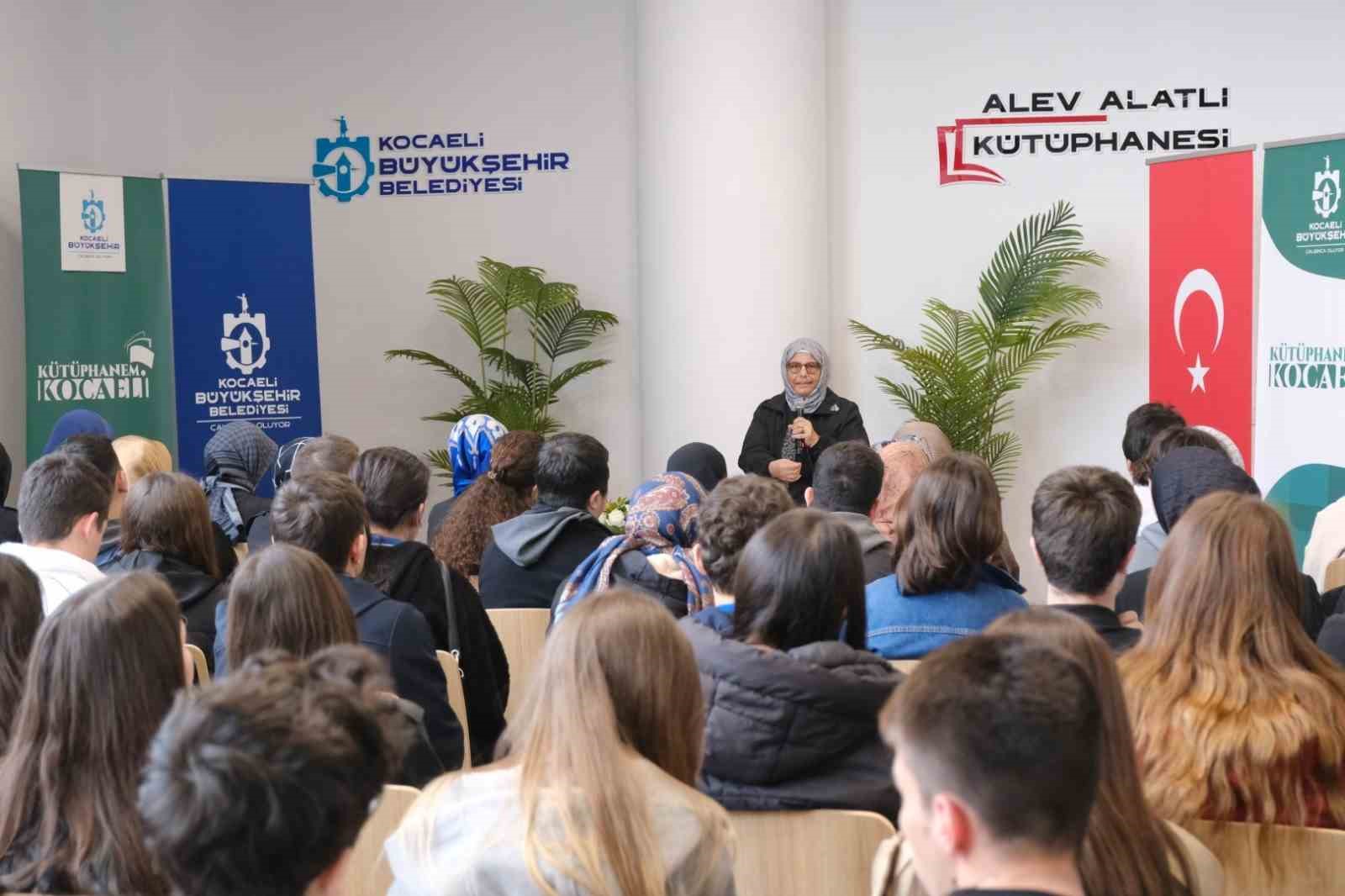 Kitabın izini süren öğrenciler, Kocaeli’yi adım adım gezdi
