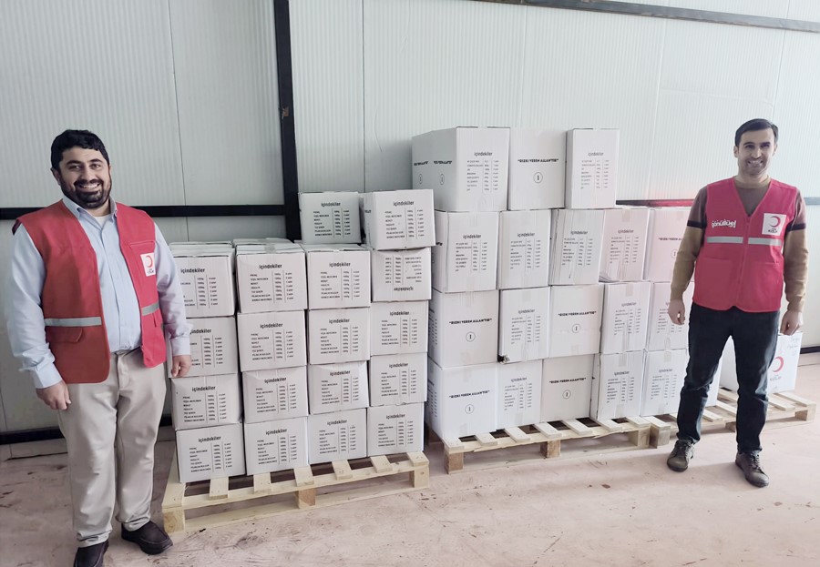 Kızılay’dan Gazipaşa’da ihtiyaç sahiplerine yardım eli
