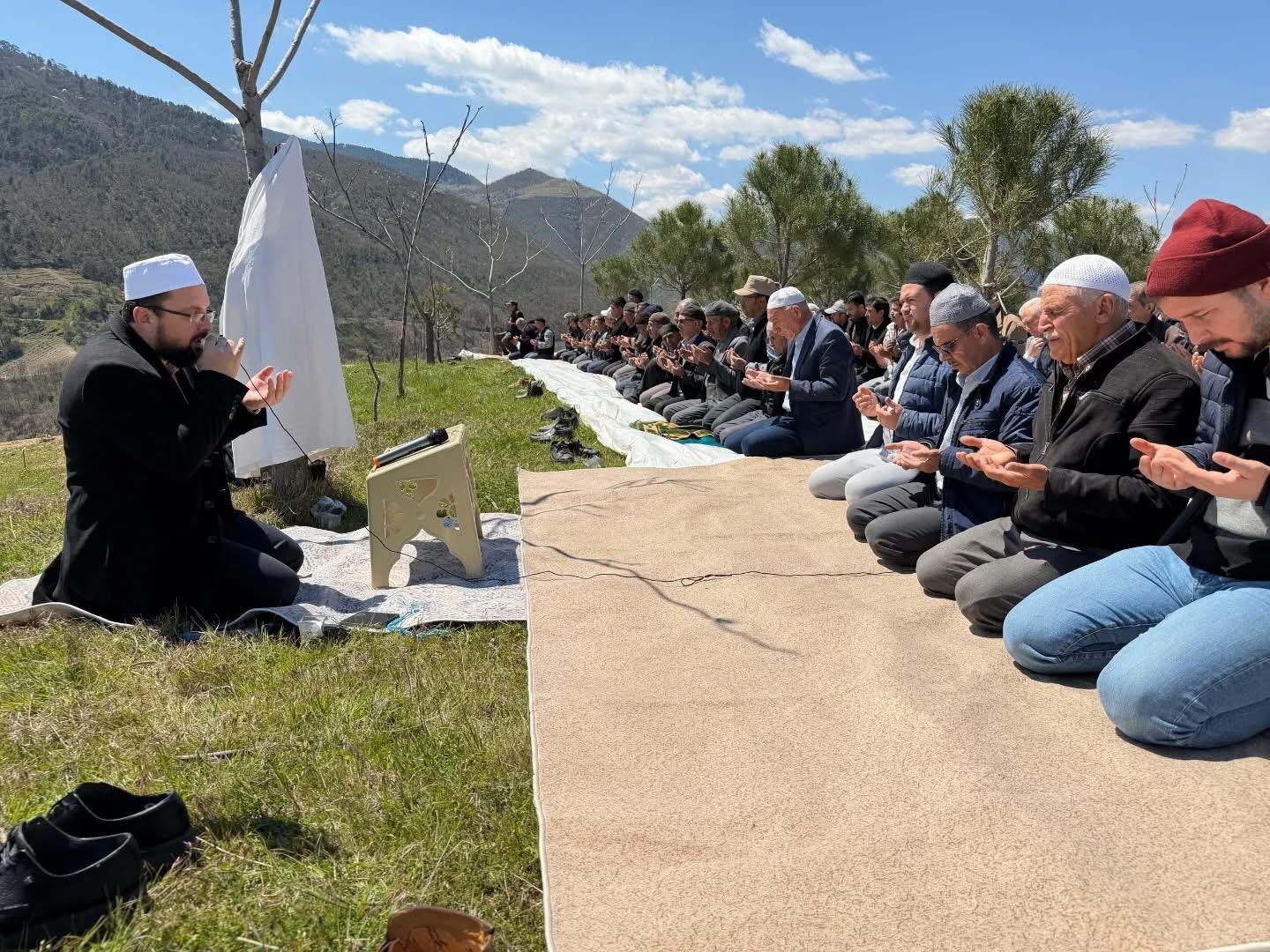 Kızılçukur’da yağmur duası geleneği yaşatıldı
