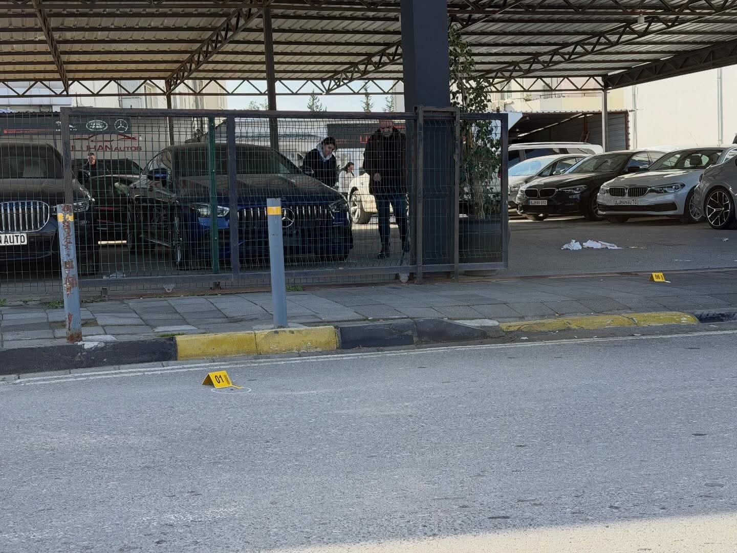 KKTC’de galeriye silahlı saldırı: 2 yaralı
