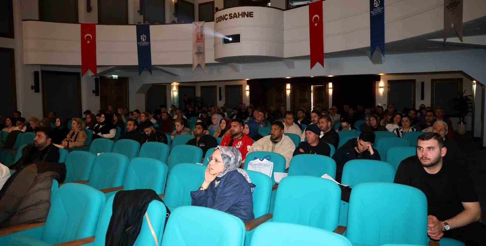 Kocaeli Büyükşehir’de hedef sıfır iş kazası
Kocaeli Büyükşehir’de hedef sıfır iş kazası