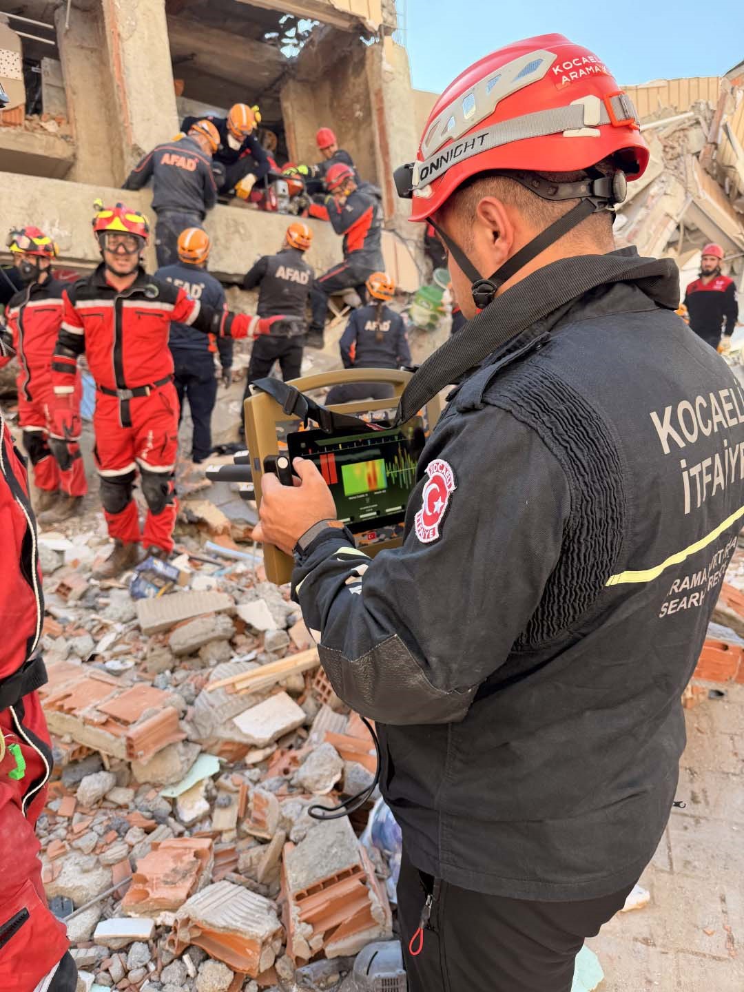 Kocaeli İtfaiyesi 13 bin 562 vakaya müdahale etti
Kocaeli İtfaiyesi 13 bin 562 vakaya müdahale etti