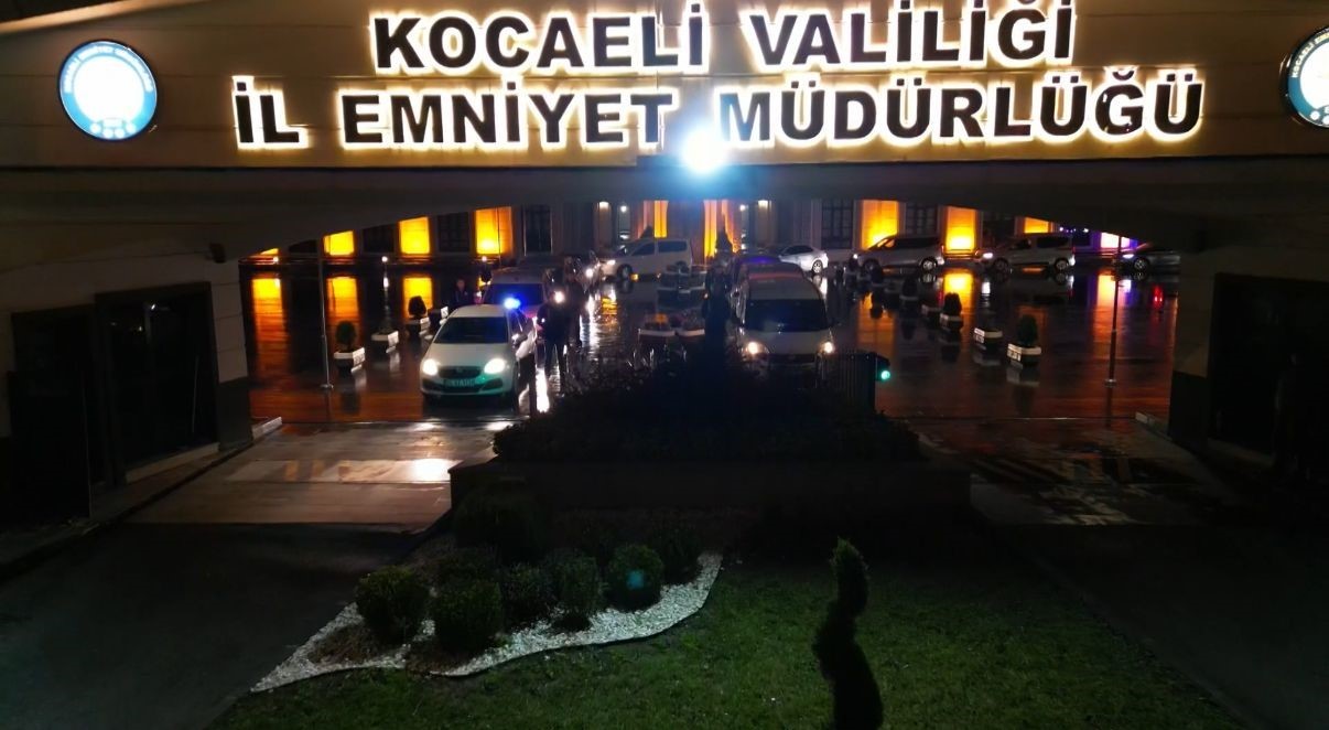 Kocaeli merkezli 28 ilde yasa dışı bahis operasyonu: 61 gözaltı
