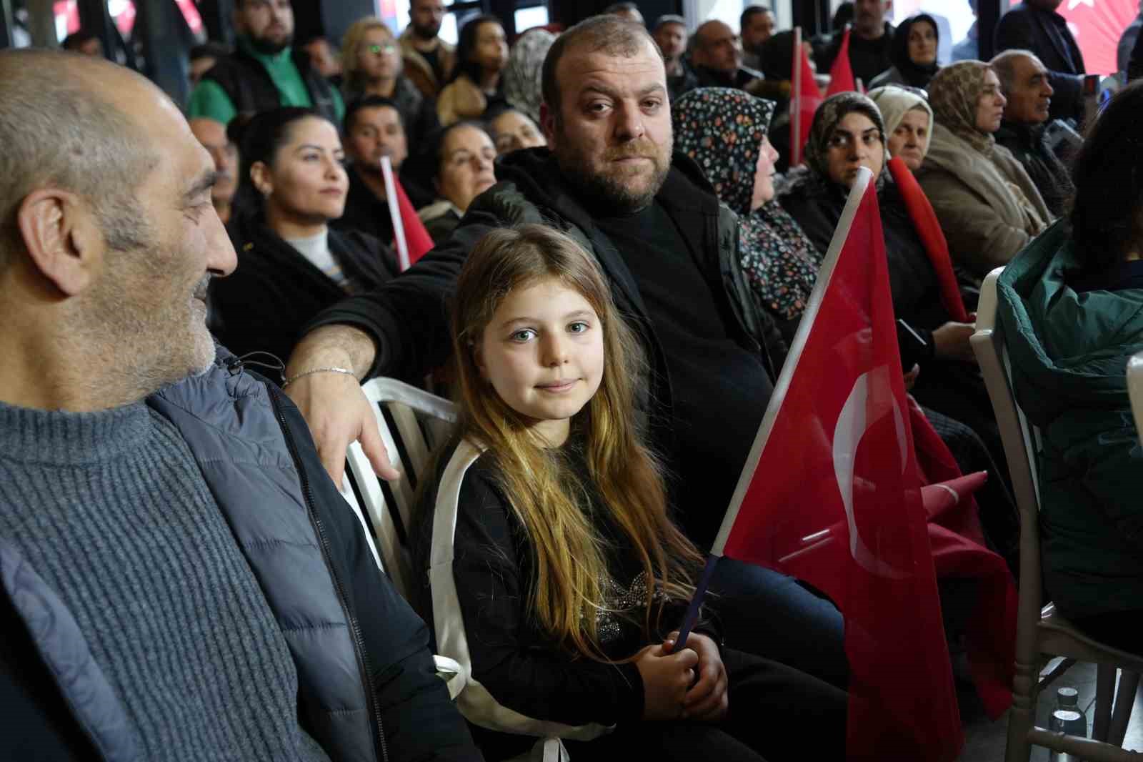 Kocaeli’de 10 bin 340 sosyal konutun kura çekimi Bakan Kurum’un katılımıyla yapıldı

