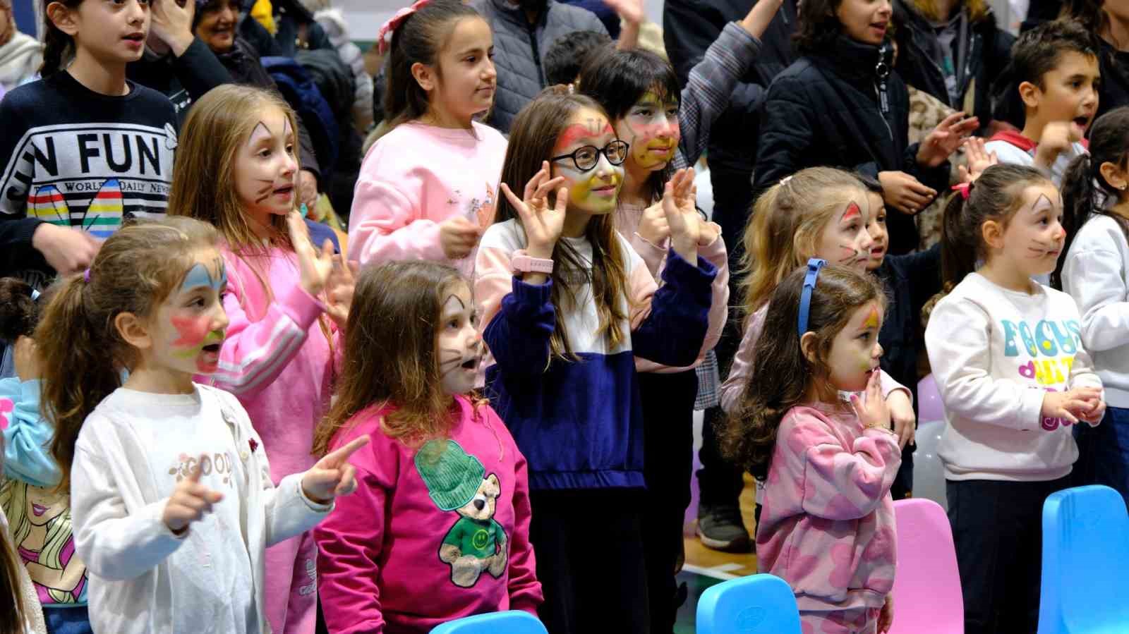 Kocaeli’de 13 bini aşkın çocuk yarıyıl tatilini etkinliklerle değerlendirdi
