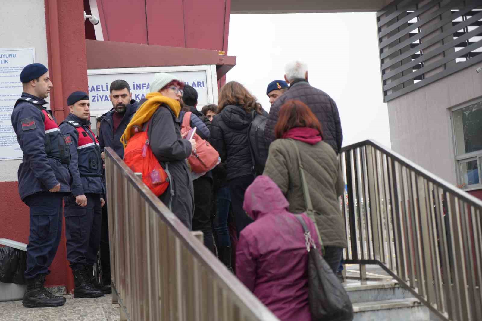 Kocaeli’de 7 kişinin hayatını kaybettiği fabrika yangını davasında ikinci gün

