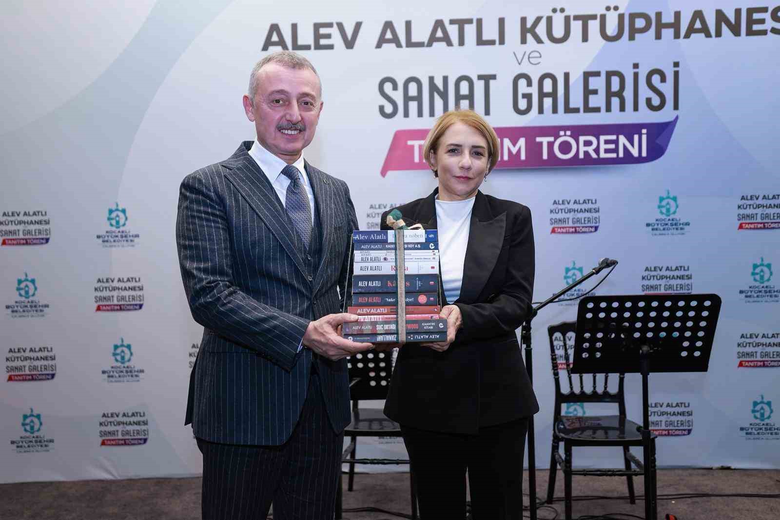 Kocaeli’de "Alev Alatlı Kütüphanesi ve Sanat Galerisi" törenle tanıtıldı
