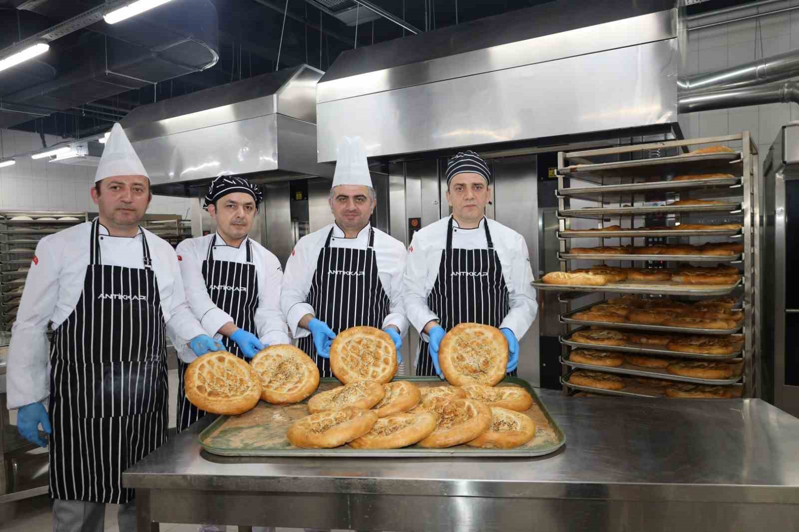 Kocaeli’de Halk Ekmek büfelerinde Ramazan pidesi 20 liradan satılacak
