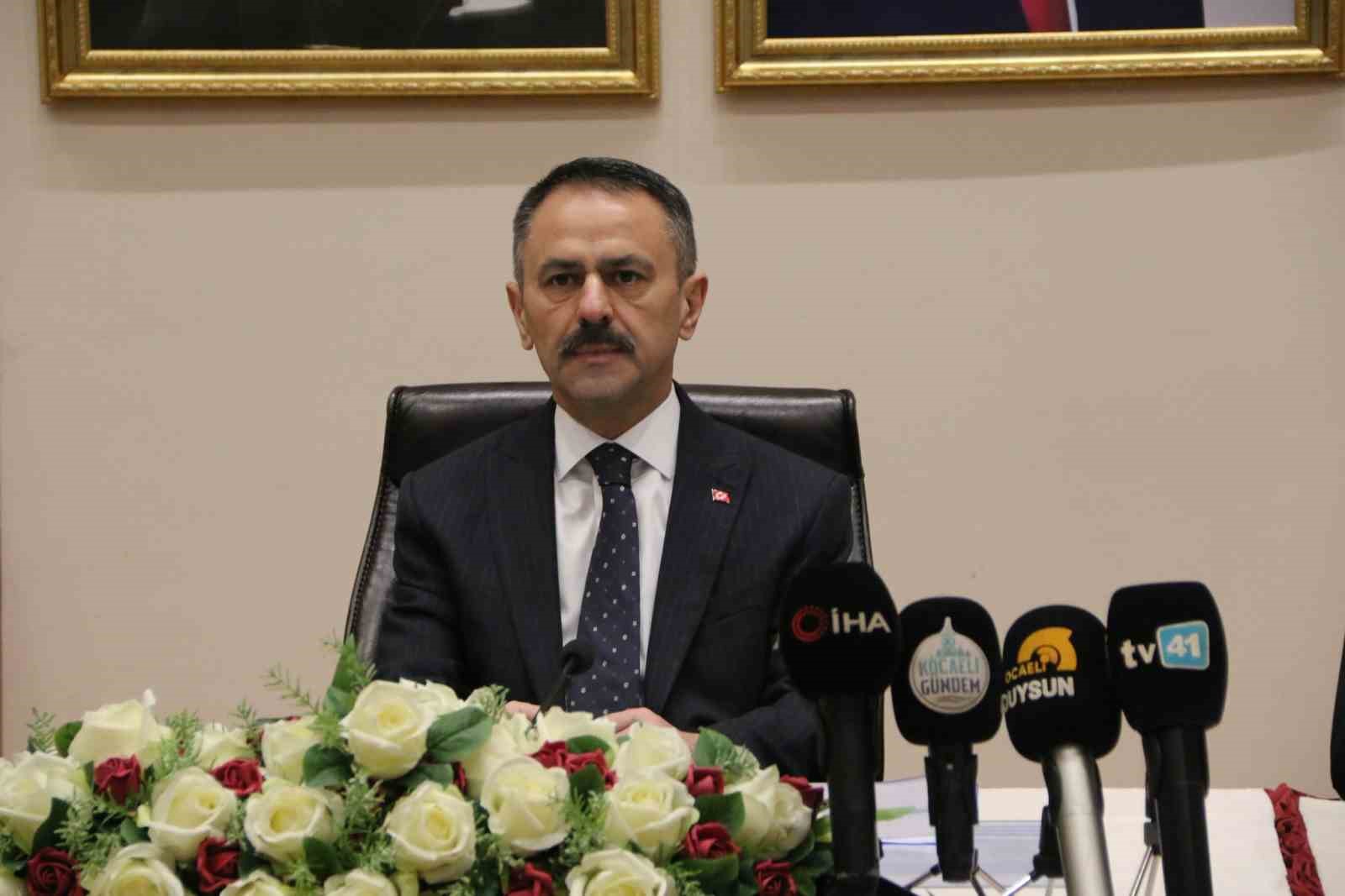 Kocaeli’de şubat ayında aranan 397 hükümlü yakalandı
Kocaeli’de şubat ayında aranan 397 hükümlü yakalandı