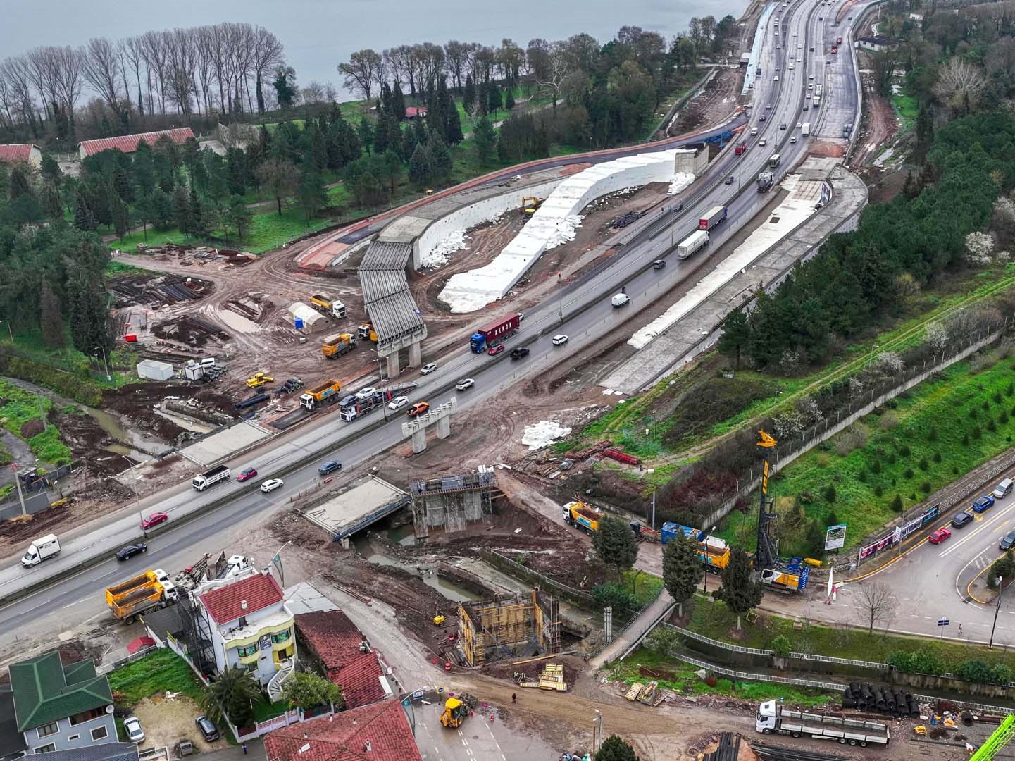 Kocaeli’de ulaşım ve üstyapıya 2,75 milyar liralık yatırım
