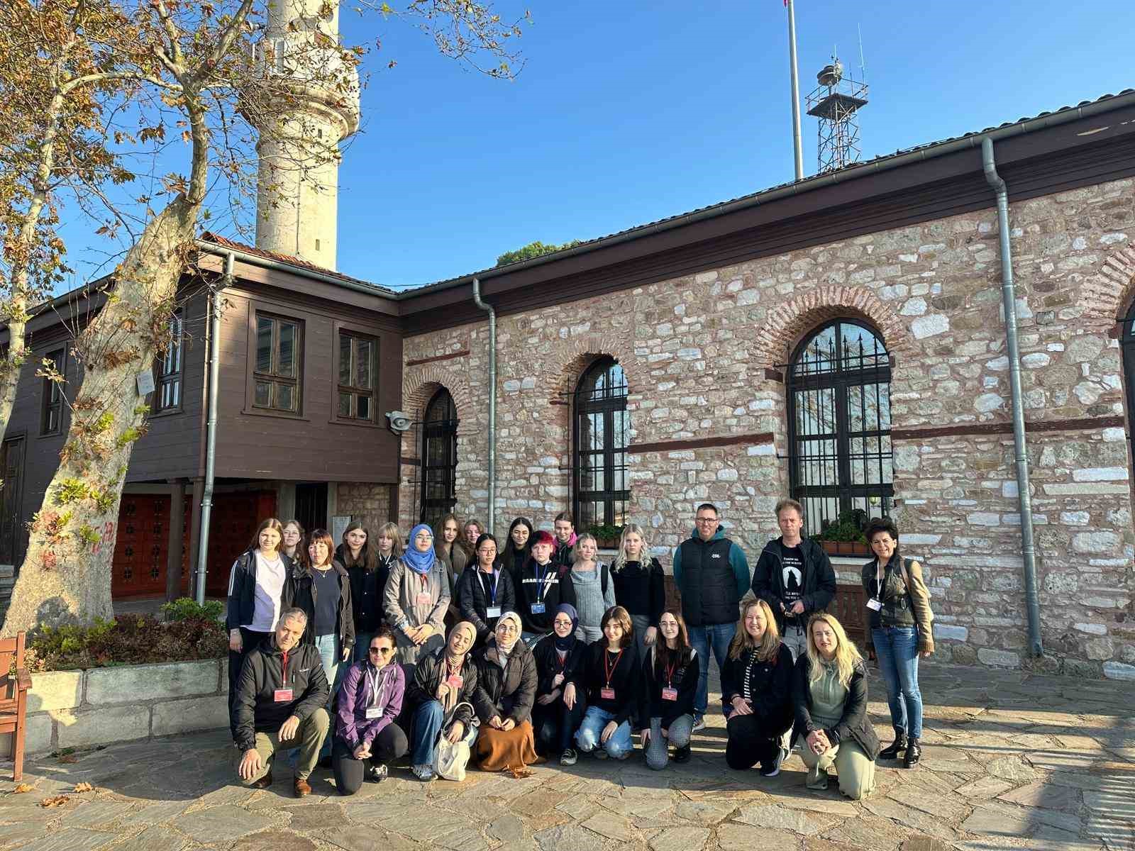 Kocaeli’nin tarihi ve doğal güzellikleri "Gez-Gör" projesiyle tanıtılıyor

