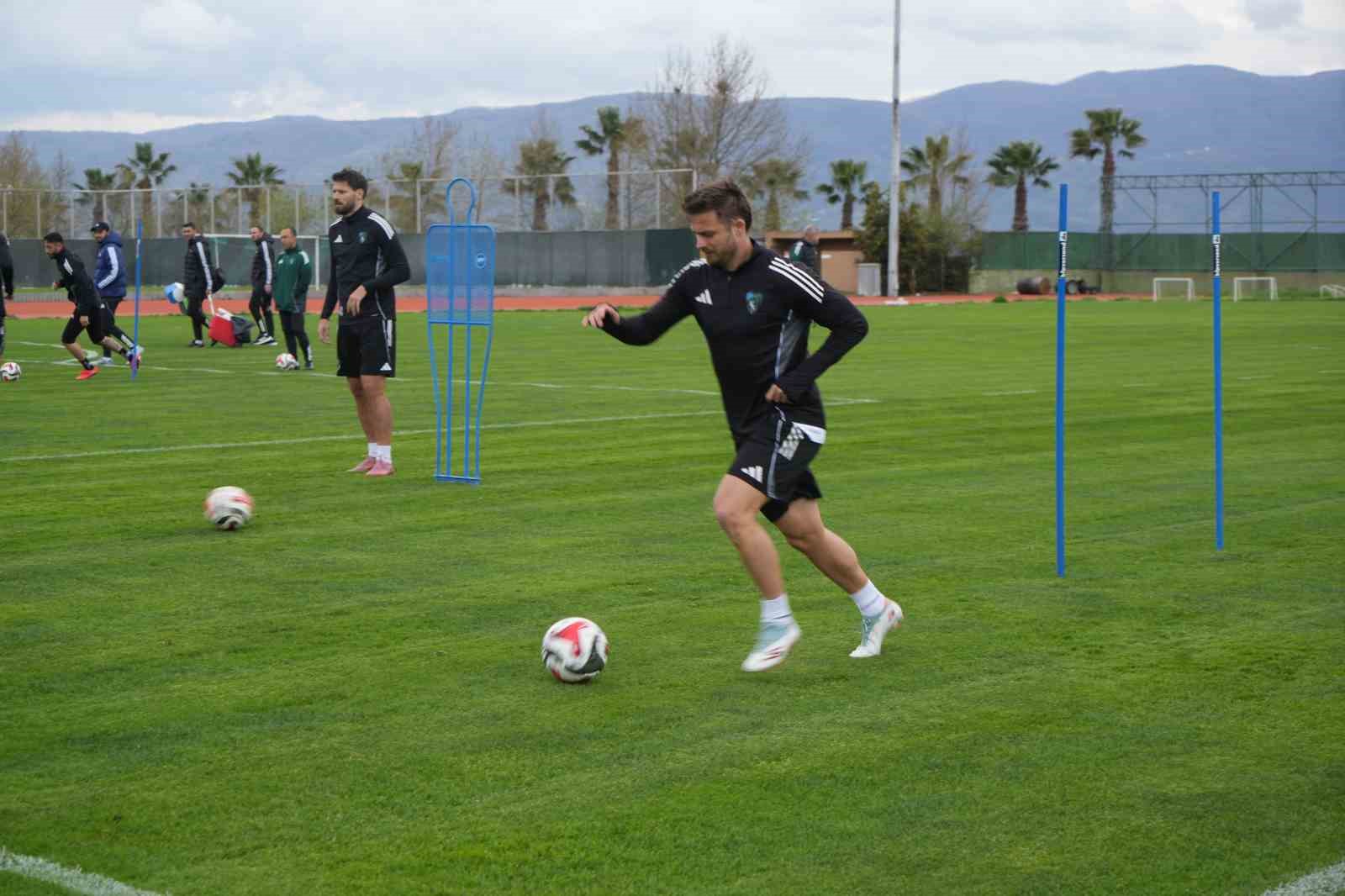 Kocaelispor’da Galatasaray mesaisi başladı
