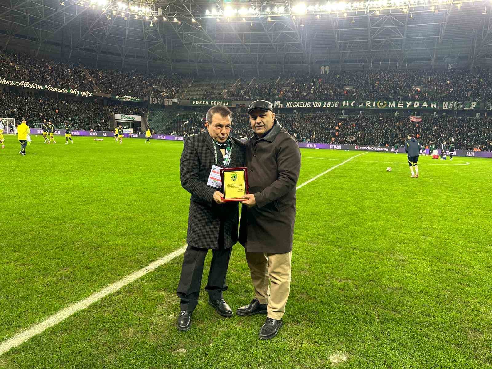 Kocaelispor’dan Orhan Görsen’e ahde vefa
