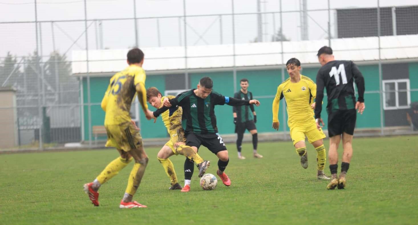 Kocaelispor’un gençleri Fenerbahçe’yi mağlup etti
