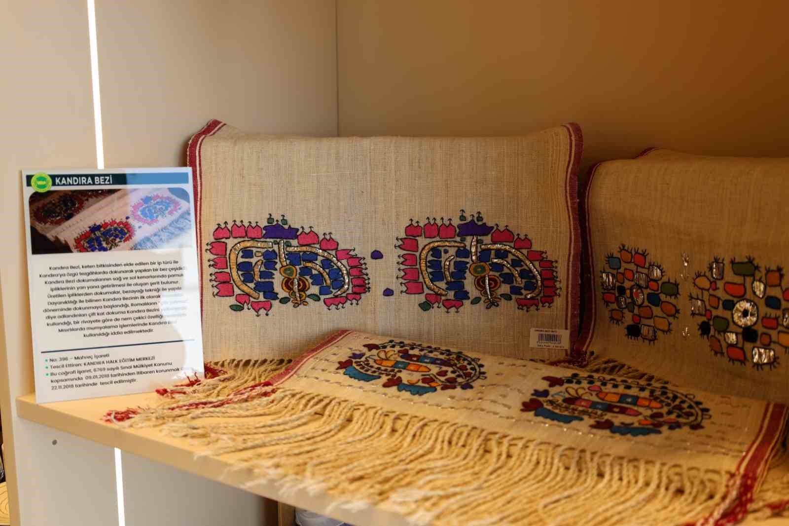 Kocaeli’ye özgü ürünler Hatıra Mağazası’nda
