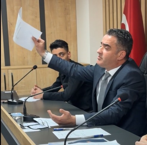 Koçarlı Belediye Meclisi’nde gergin anlar
