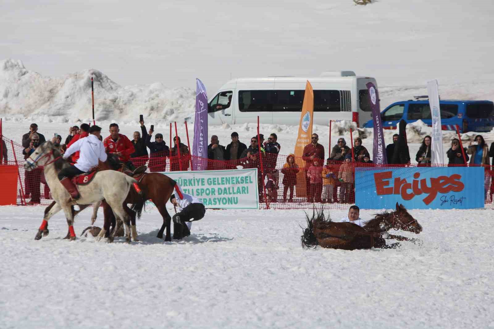 Kökbörü Oyunları Erciyes 2026 nefes kesti
Kökbörü Oyunları Erciyes 2026 nefes kesti