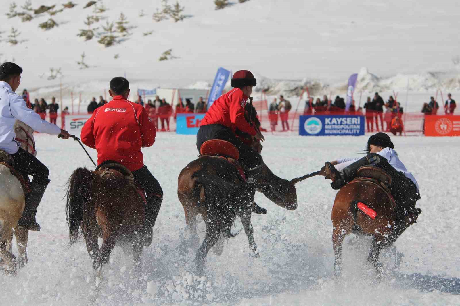 Kökbörü Oyunları Erciyes 2026 nefes kesti
Kökbörü Oyunları Erciyes 2026 nefes kesti