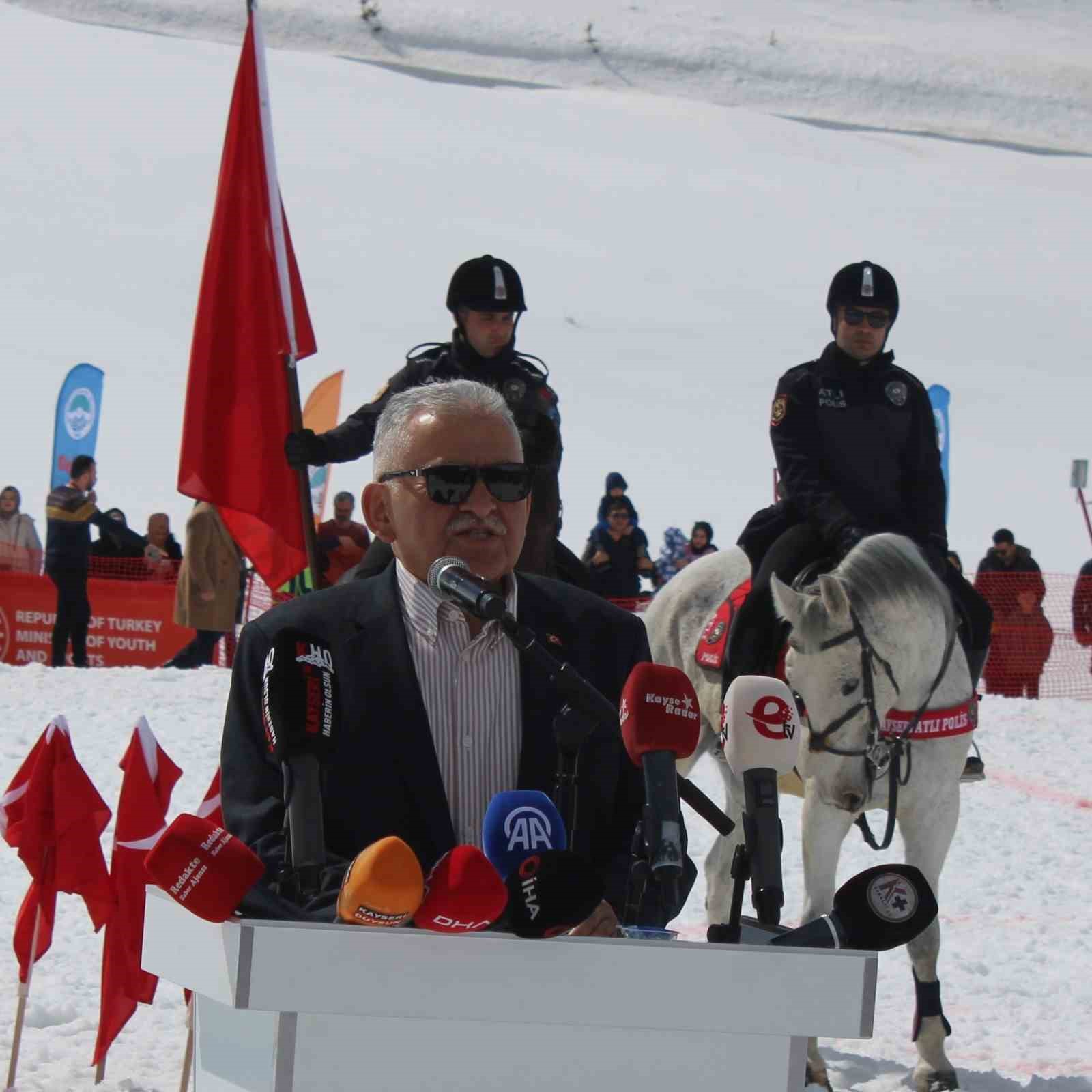 Kökbörü Oyunları Erciyes 2026 nefes kesti
Kökbörü Oyunları Erciyes 2026 nefes kesti