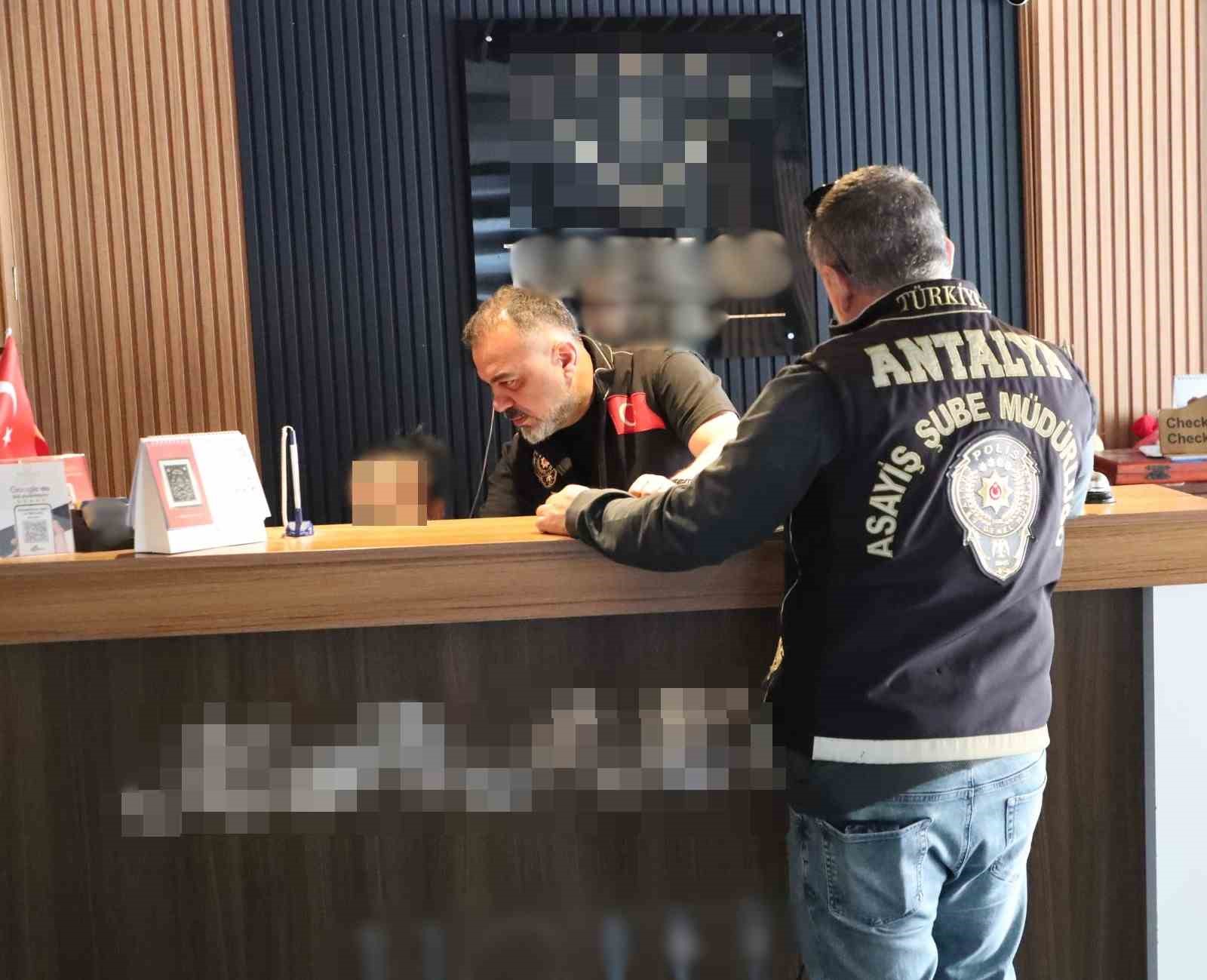 Konaklama tesisleri ve araç kiralama firmalarına eş zamanlı denetim
