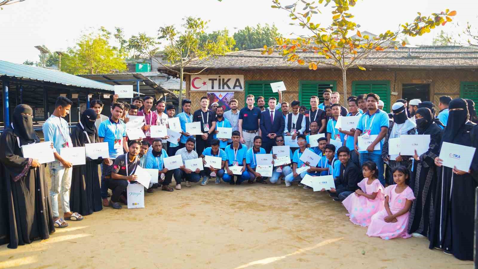 Konya Büyükşehir ve TİKA’dan Arakanlı mültecilere afet eğitimi
Konya Büyükşehir ve TİKA’dan Arakanlı mültecilere afet eğitimi