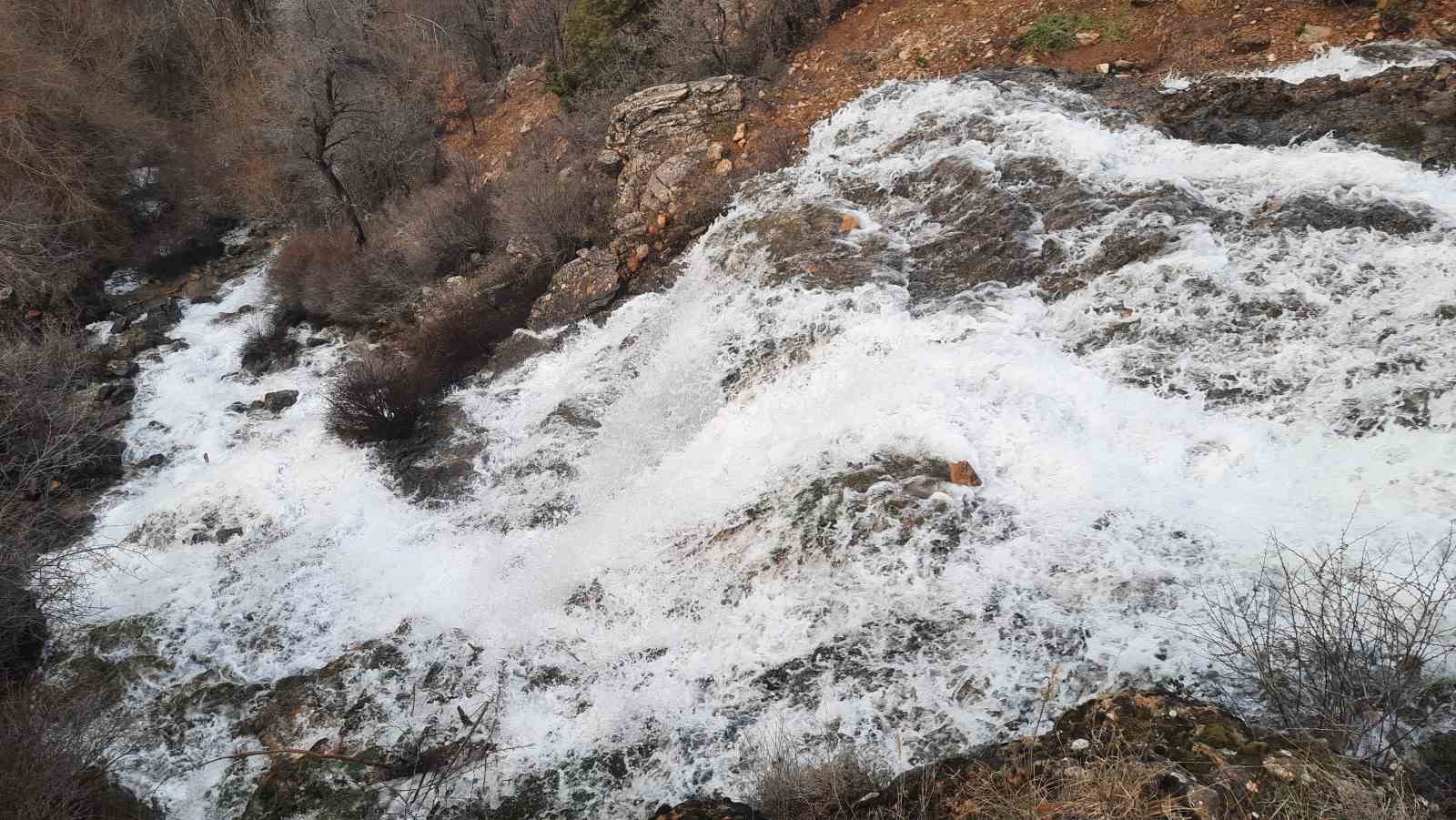 Konya’da ’Güngörmez Şelalesi’, yüzyıllık değirmen geleneğini ve kaybolan bir ritüeli hatırlatıyor
