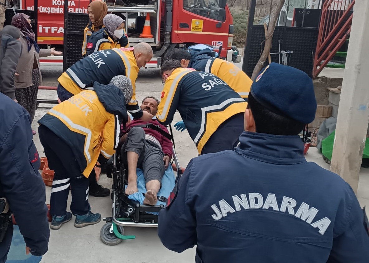 Konya’da iki katlı evde yangın: 1 ölü, 1 yaralı
