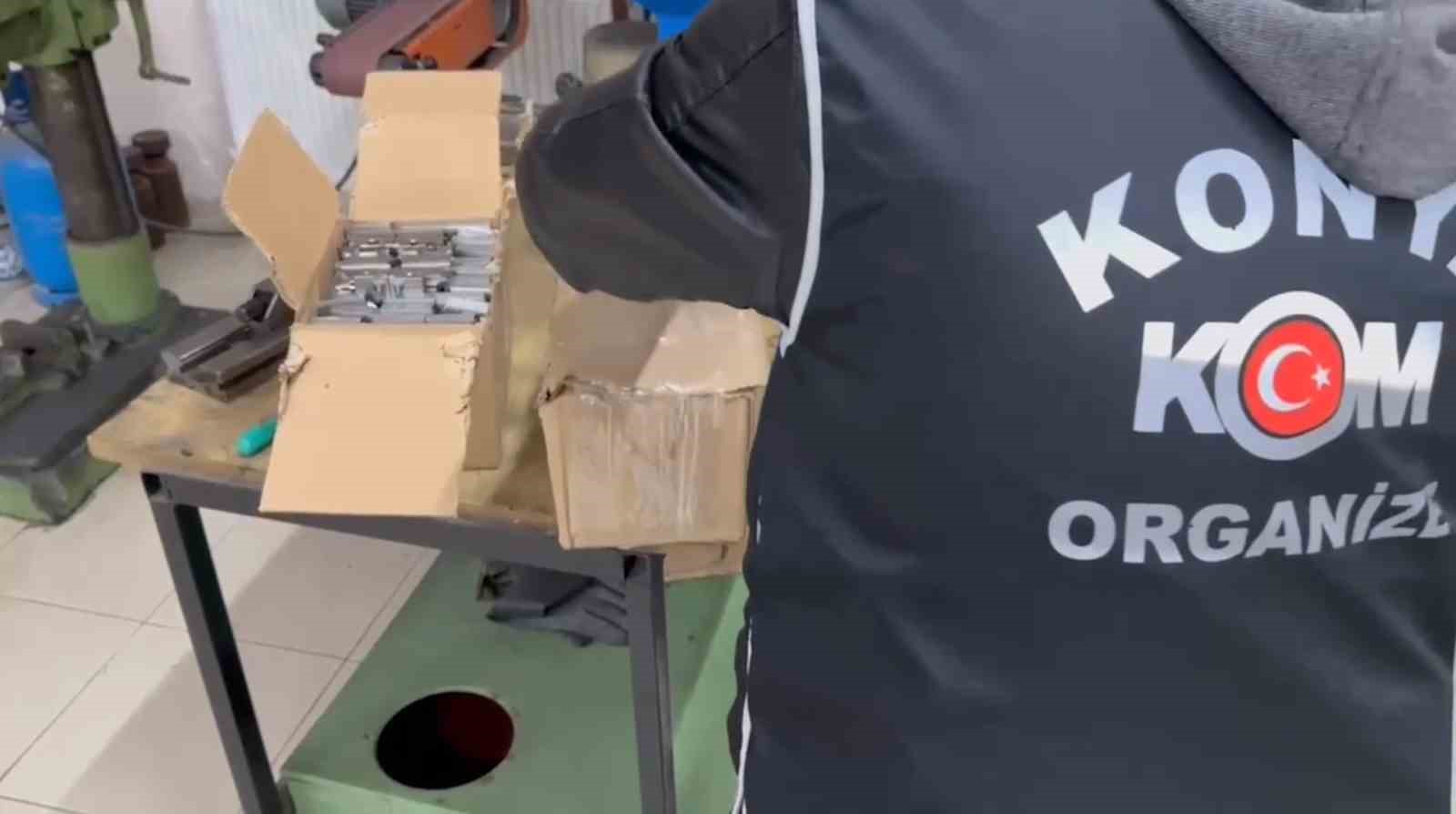 Konya’da yasa dışı silah operasyonu
