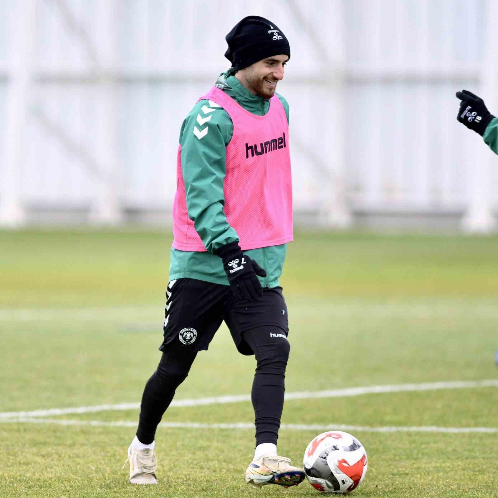 Konyaspor, Başakşehir maçı hazırlıklarını sürdürüyor
