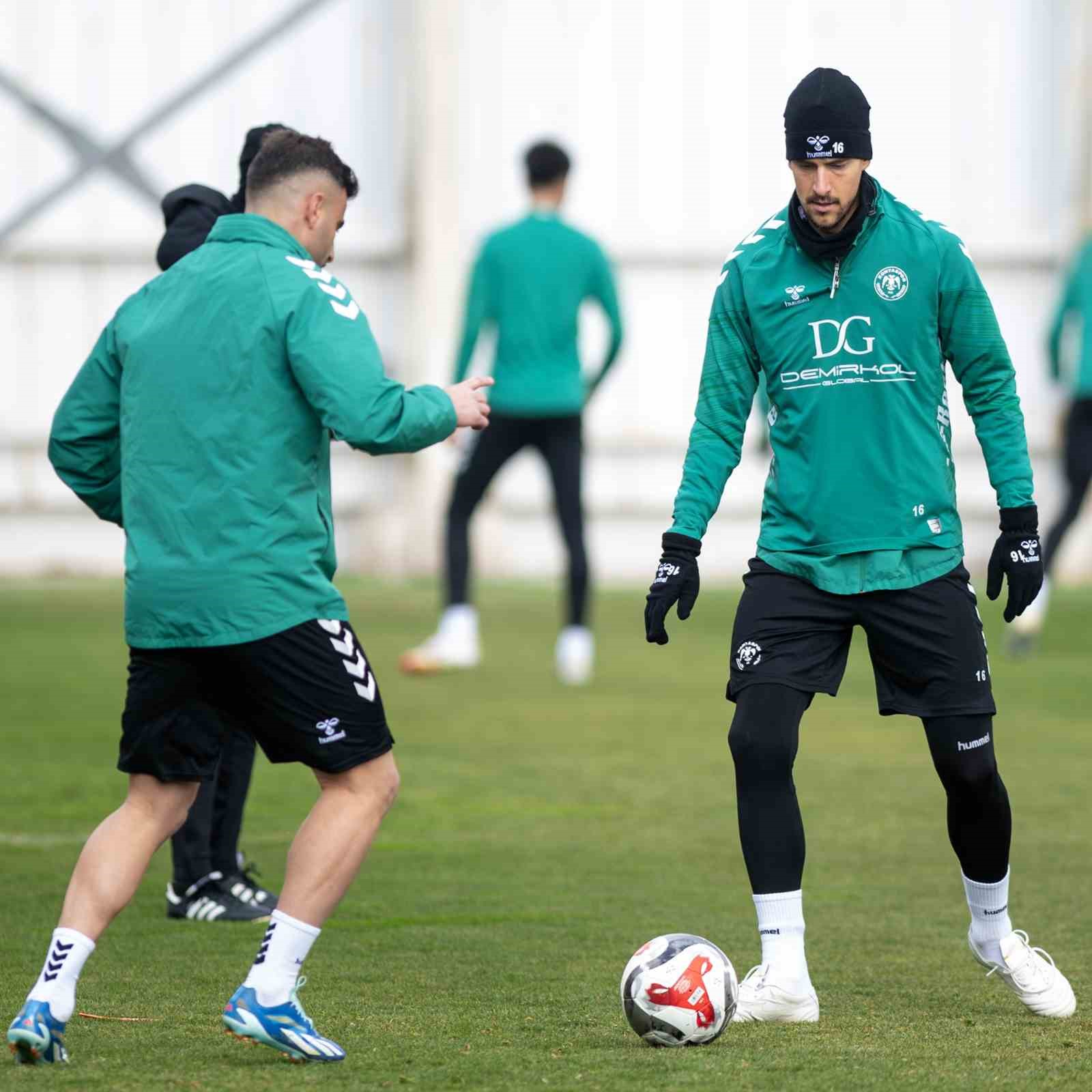 Konyaspor, Beşiktaş maçının hazırlıklarını tamamladı
