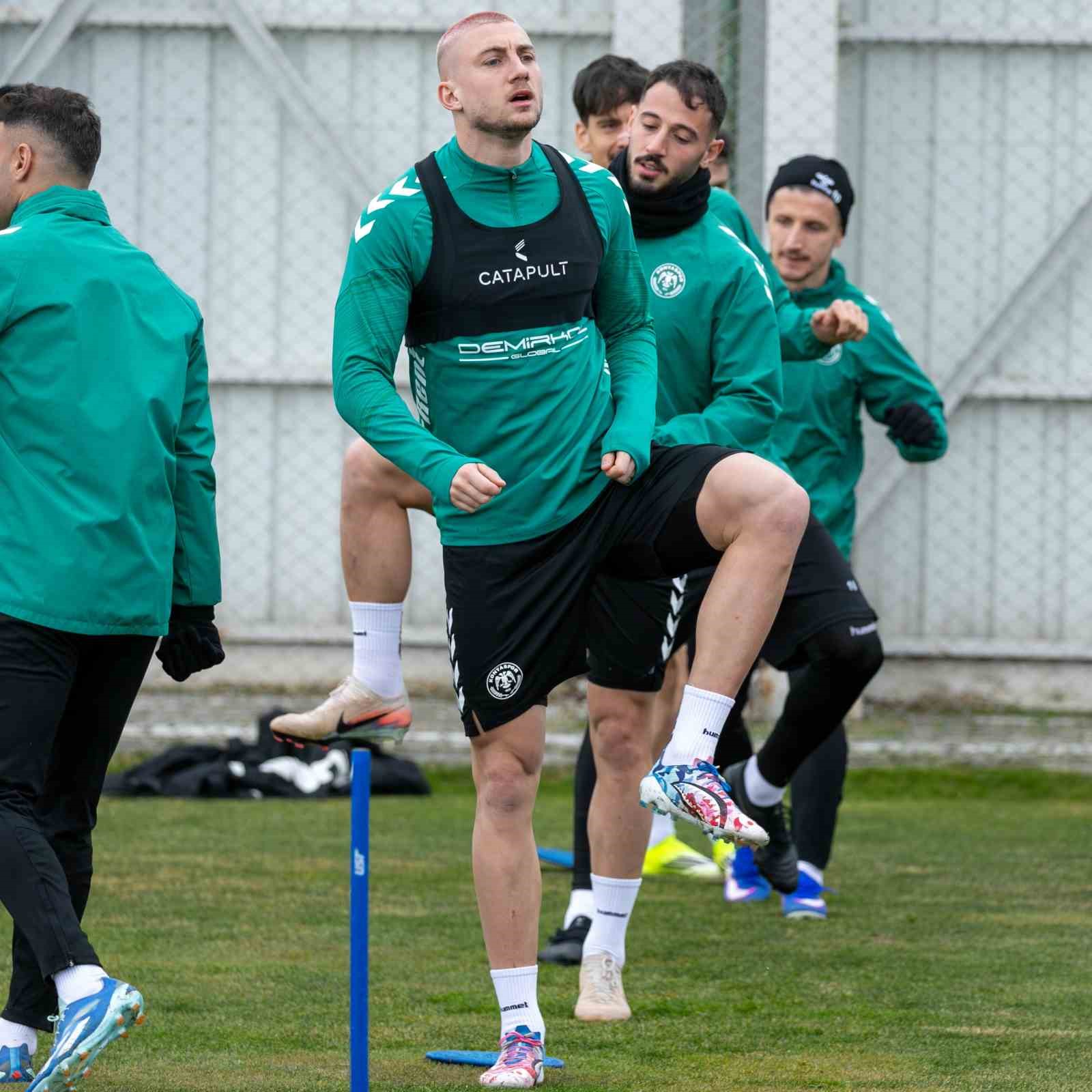 Konyaspor, Corendon Alanyaspor maçı hazırlıklarını tamamladı
