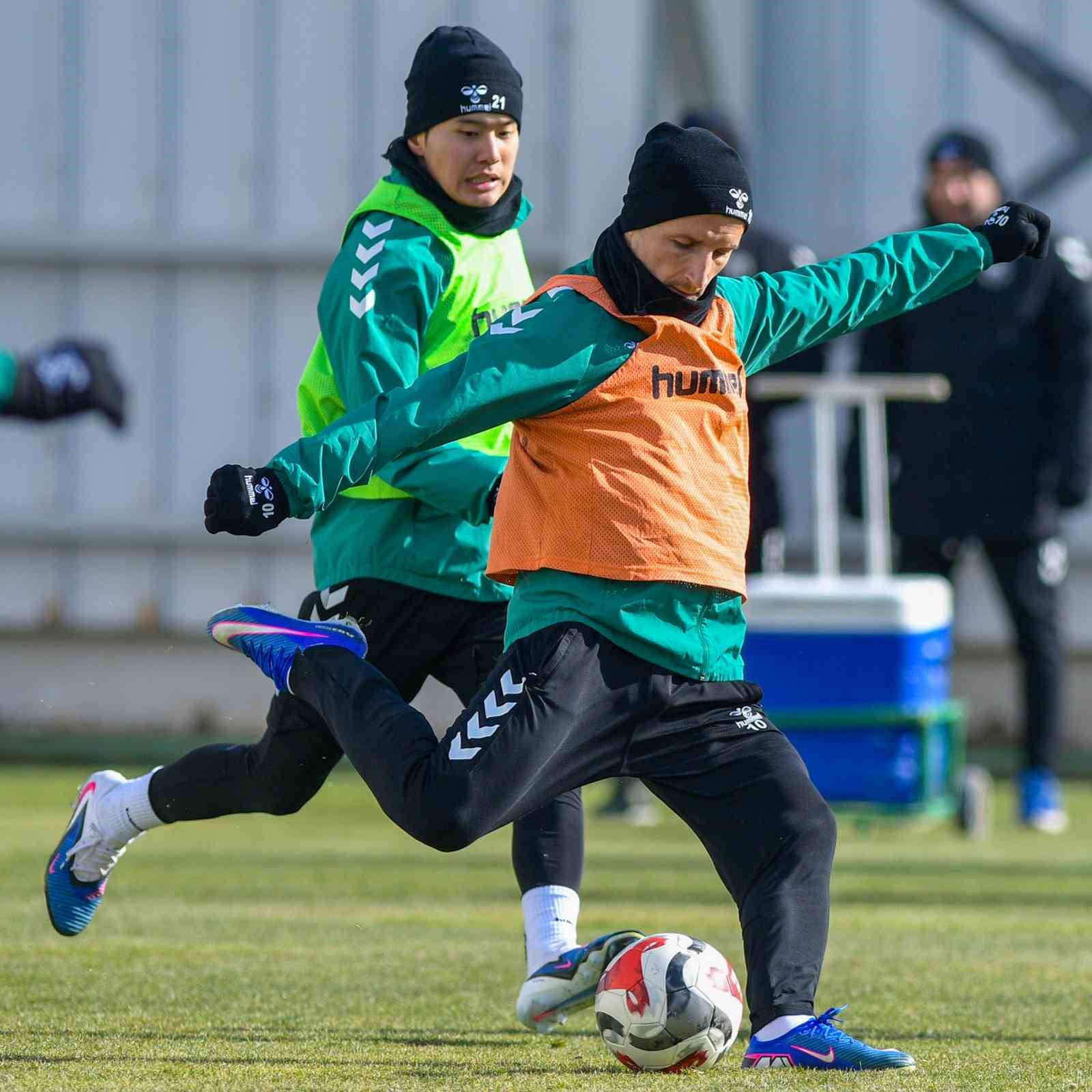 Konyaspor, Gaziantep FK maçının hazırlıklarına başladı
