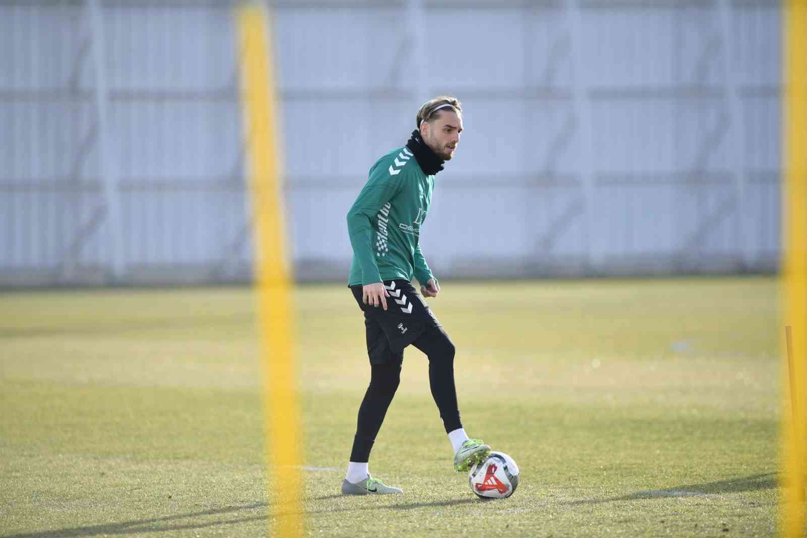 Konyaspor, Göztepe maçının hazırlıklarını tamamladı
