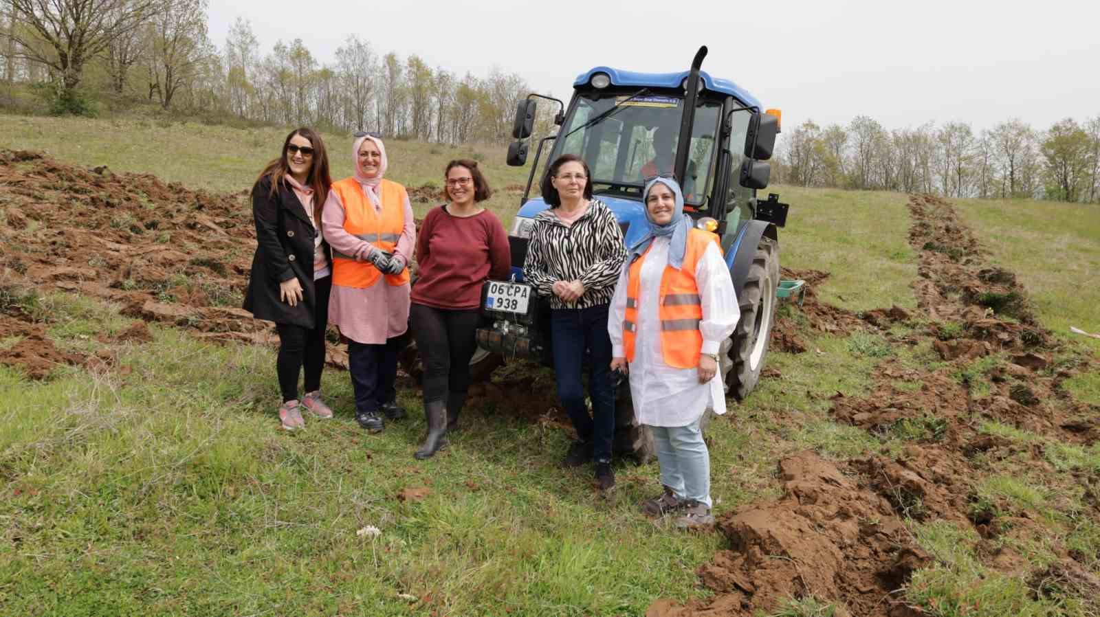 Kooperatif ve birliklere yüzde 75 hibeli tarımsal destek
Kooperatif ve birliklere yüzde 75 hibeli tarımsal destek