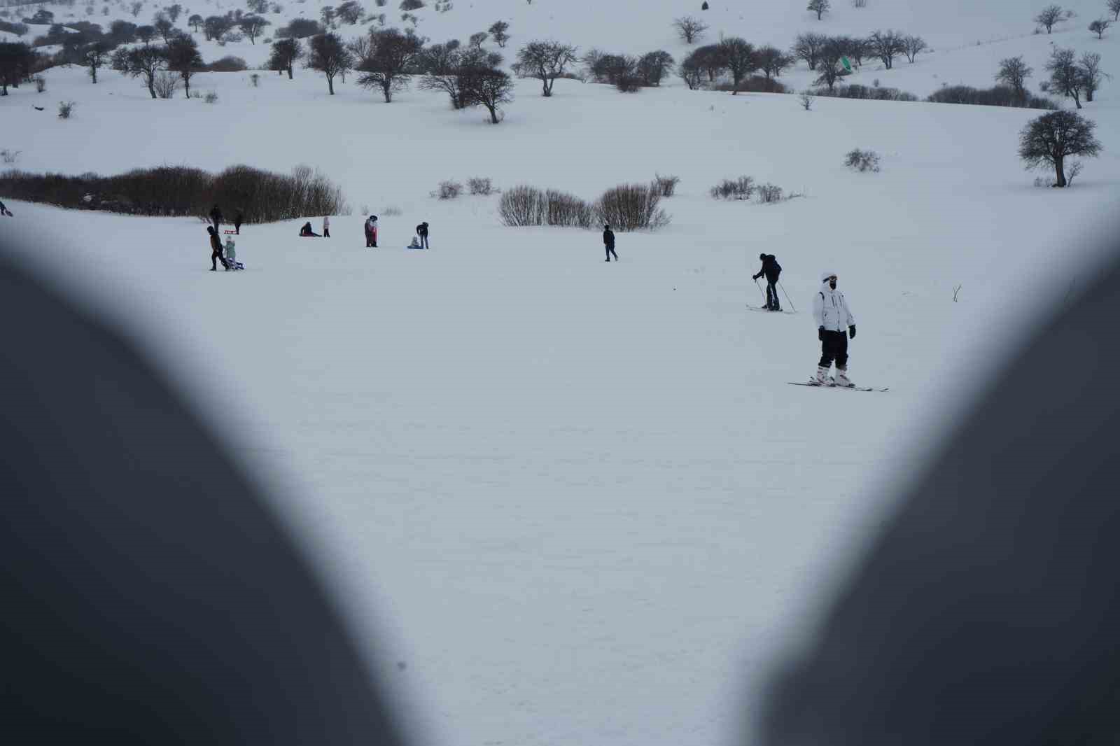 Kop Kayak Merkezi’nde sömestir tatili yoğunluğu
