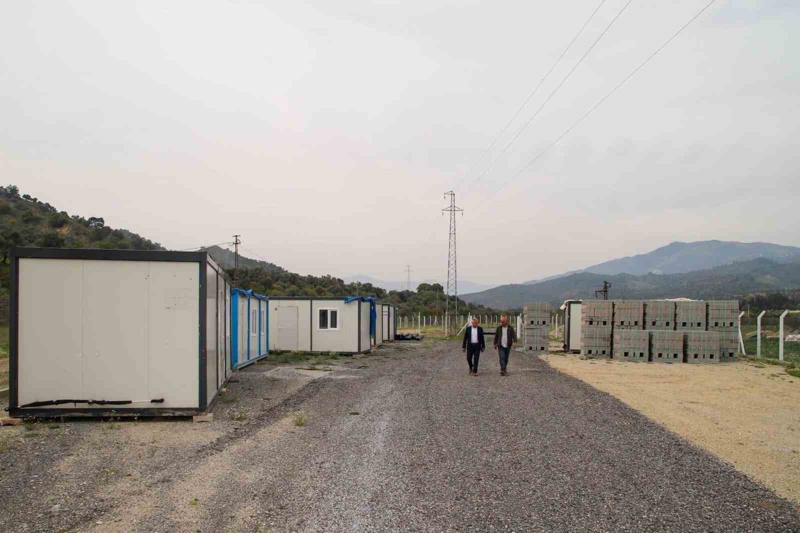 Köşk’te sokak hayvanları için barınak çalışması sürüyor
