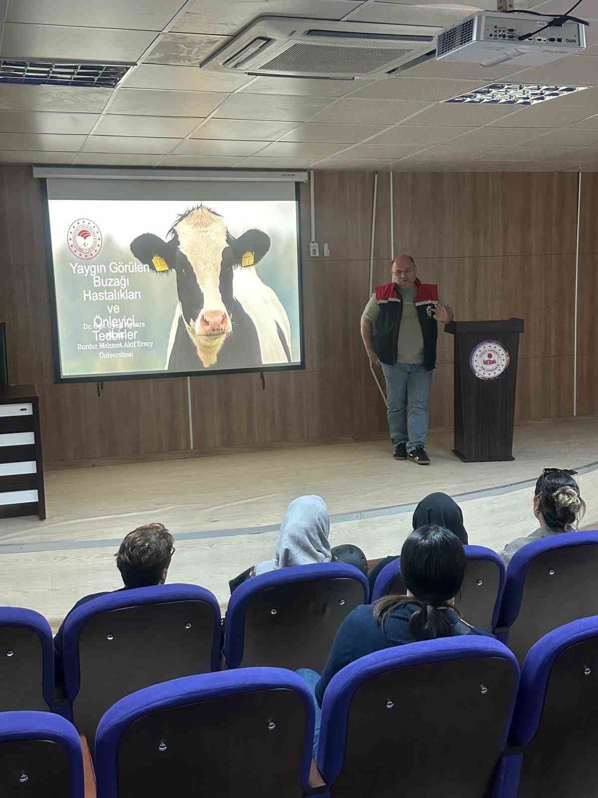 Köşk’te üreticilere buzağı ölümleri ve üreme verimliliği eğitimi
