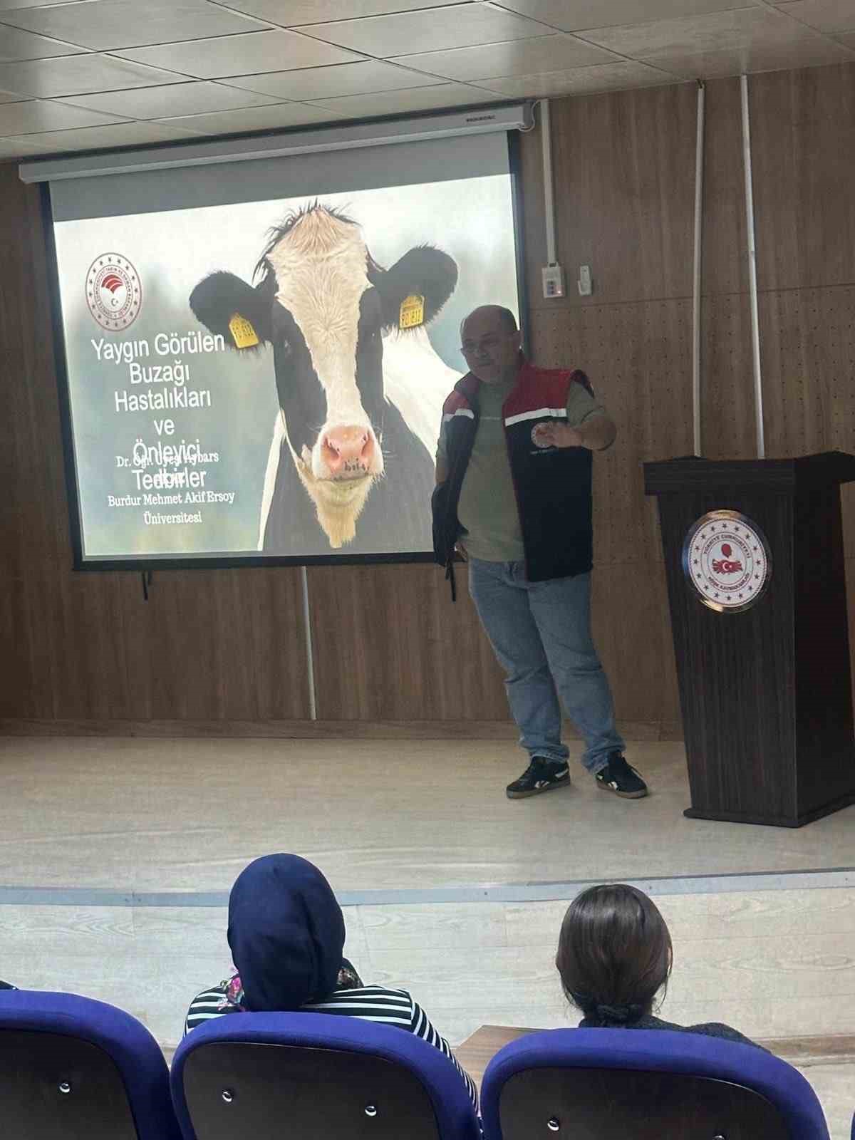 Köşk’te üreticilere buzağı ölümleri ve üreme verimliliği eğitimi
