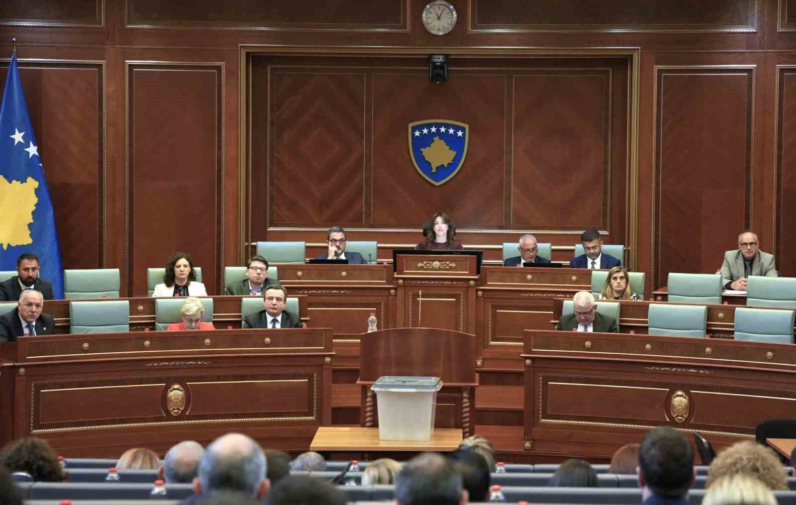 Kosova’da halk, 7 Haziran’da erken genel seçimler için sandık başına gidecek
