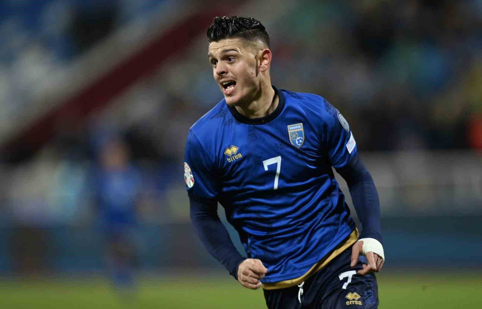 Kosova’nın aday kadrosunda Süper Lig’den 3 isim yer alıyor
Kosova’nın aday kadrosunda Süper Lig’den 3 isim yer alıyor