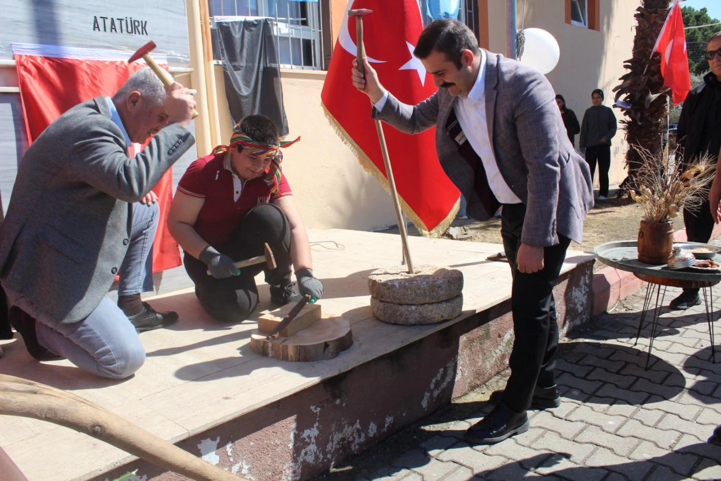 Köyceğiz İmam Hatip Ortaokulu’nda Nevruz coşkusu yaşandı
