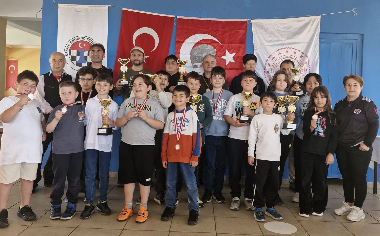 Köyceğiz’de 23 Nisan satranç turnuvası düzenlendi
