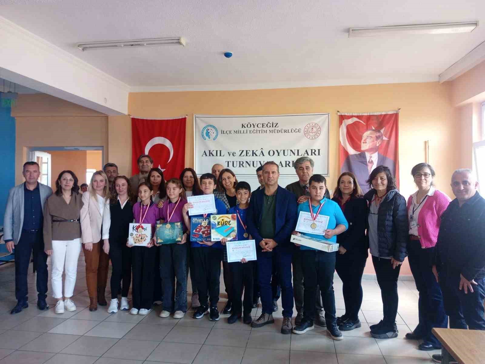 Köyceğiz’de Akıl ve Zeka Oyunları ilçe seçmeleri yapıldı
Köyceğiz’de Akıl ve Zeka Oyunları ilçe seçmeleri yapıldı