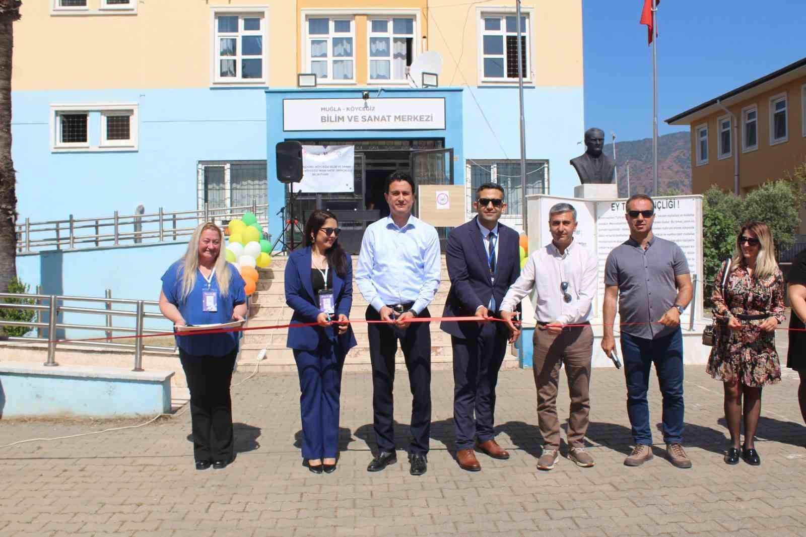 Köyceğiz’de bilim coşkusu
