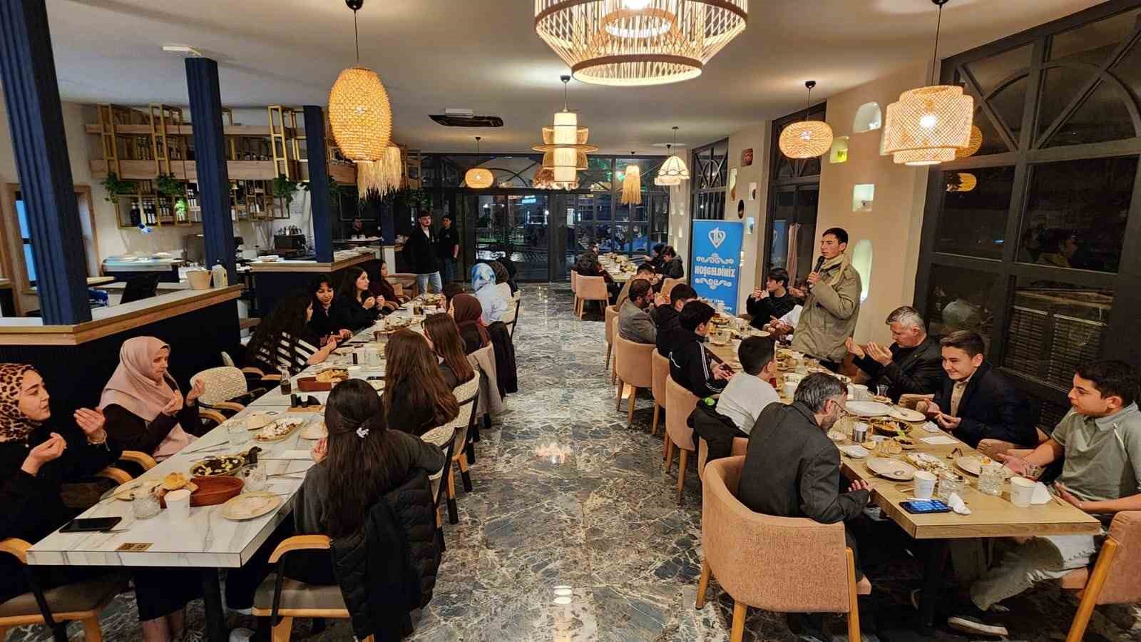 Köyceğiz’de diş kirası geleneği sürüyor
