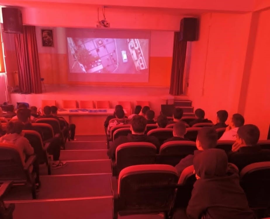 Köyceğiz’de öğrencilere belgesel gösterimi düzenlendi
