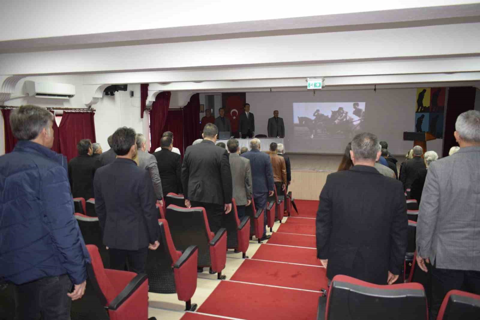 Köyceğiz’de okul müdürleri ikinci dönem için toplandı
Köyceğiz’de okul müdürleri ikinci dönem için toplandı