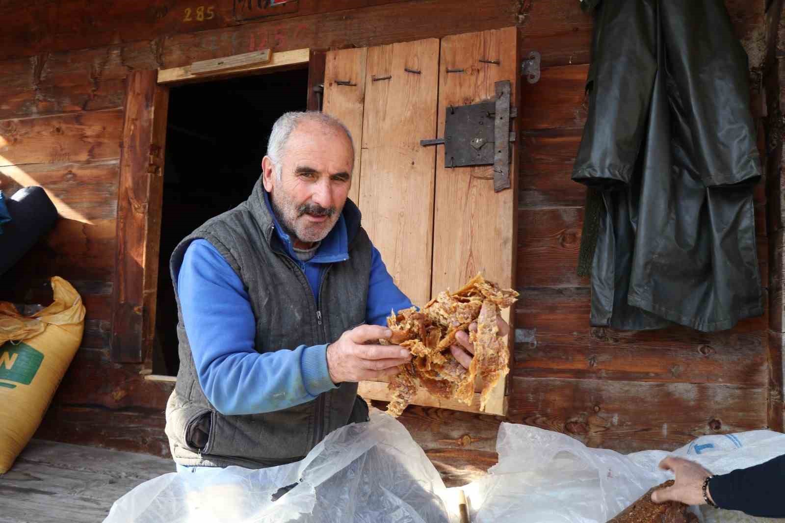Köyde  üretilen keş adeta bir  enerji deposu
