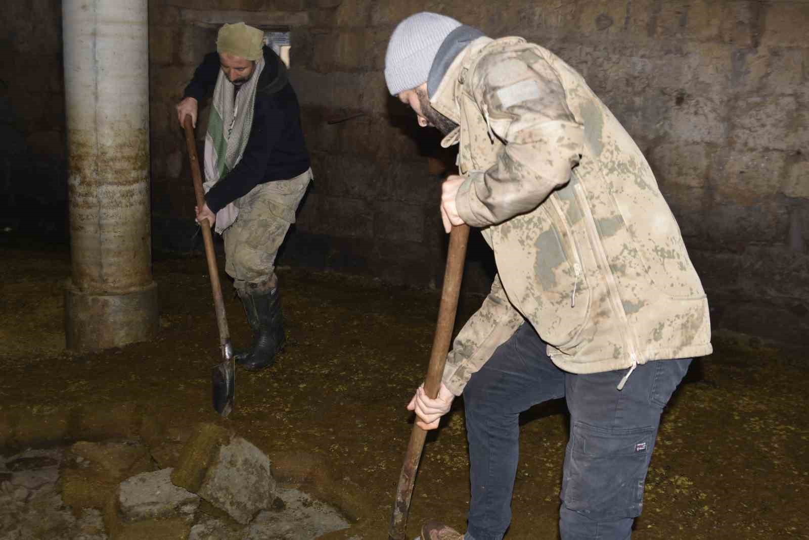 Köylülerin gelecek kış telaşı şimdiden başladı
