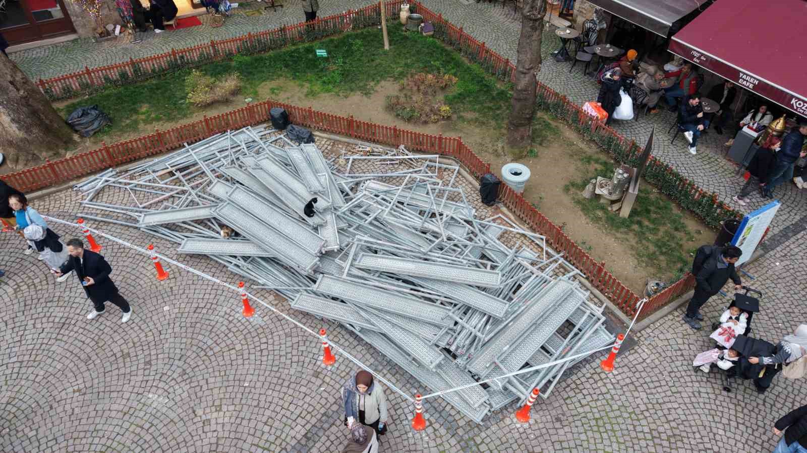 Koza Han’da kafelerin tahliye kararına yargı freni
Koza Han’da kafelerin tahliye kararına yargı freni